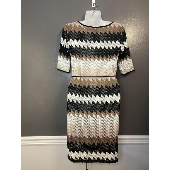 Dressbarn Dress Womens 4 Black Brown White Chevron Knit Belted Short Sleeve - Picture 4 of 9